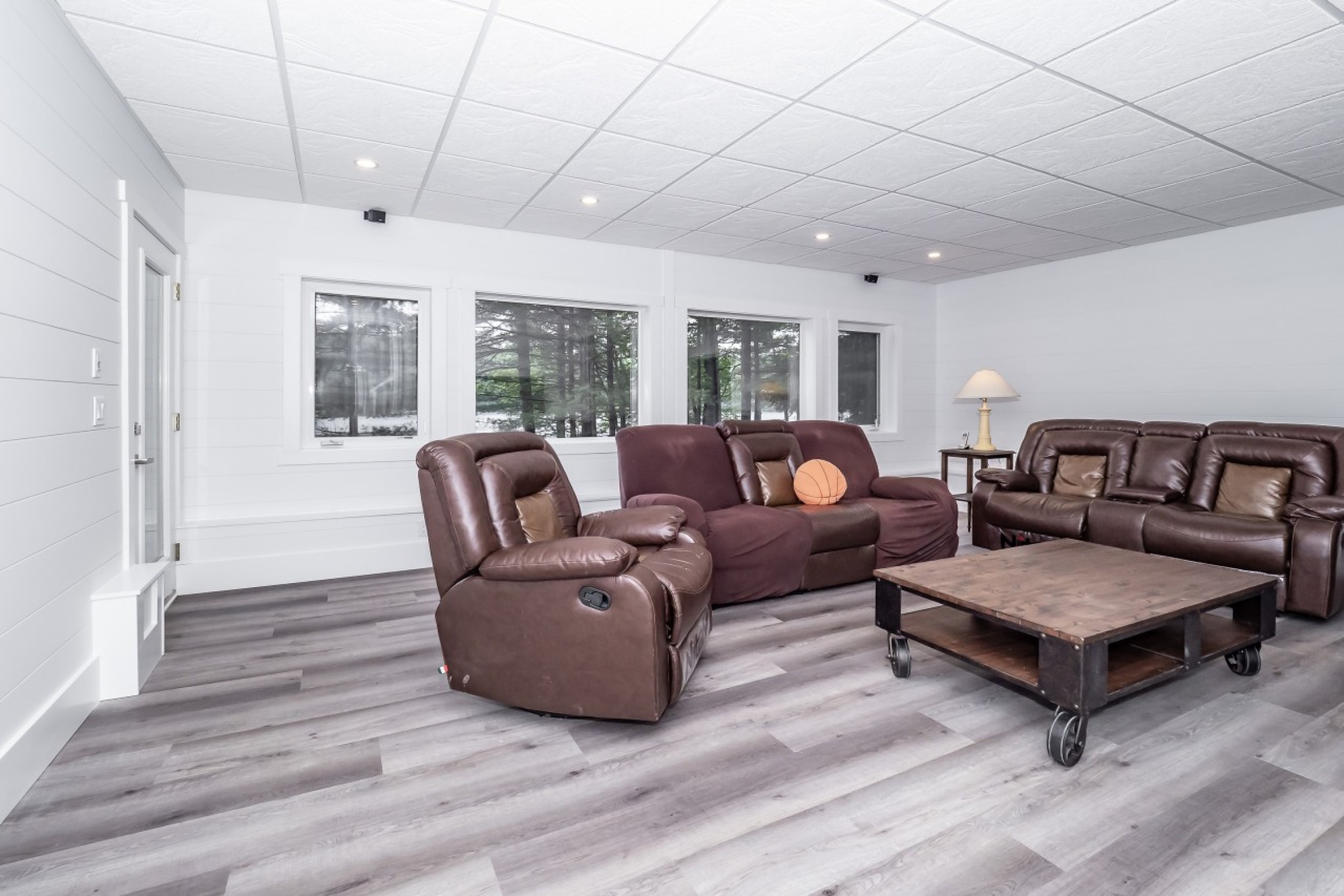 41 Estate Dr., Marion Lake Heenan