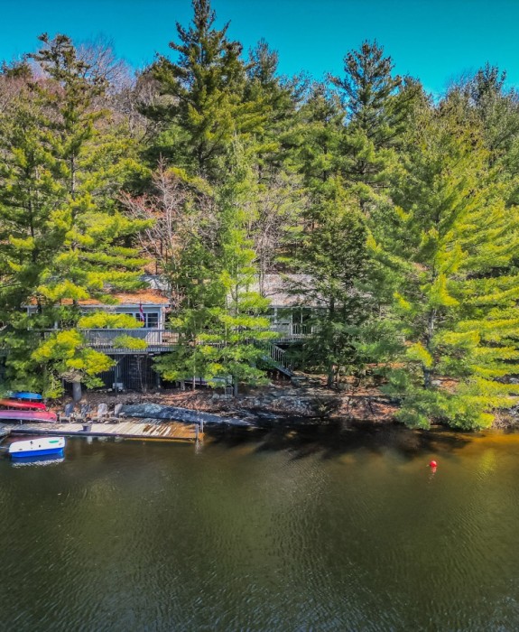Southwest Sunshine on Lake Joseph